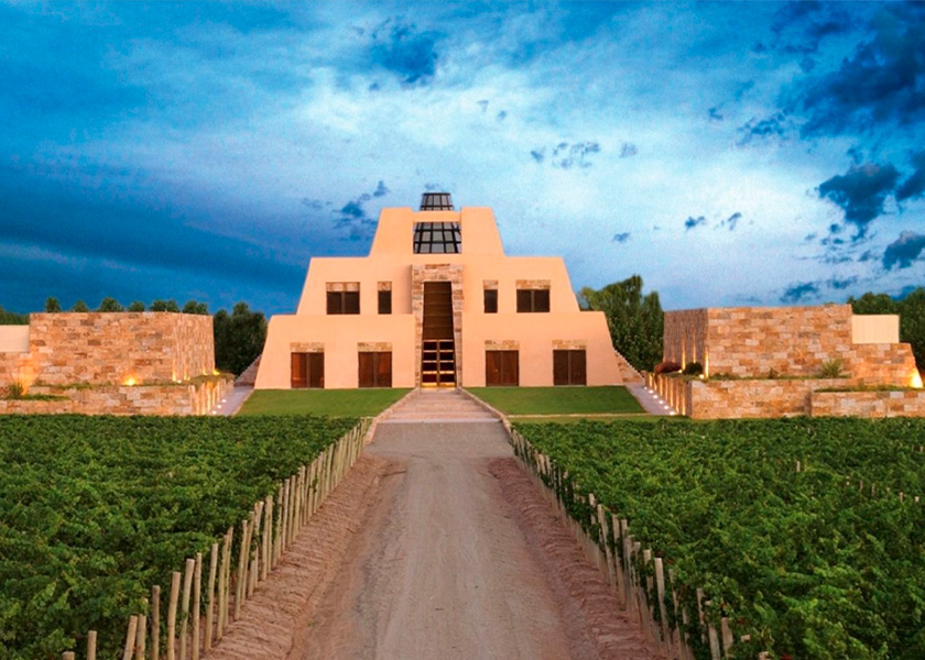 Bodega Catena Zapata en Lujan de Cuyo, Mendoza